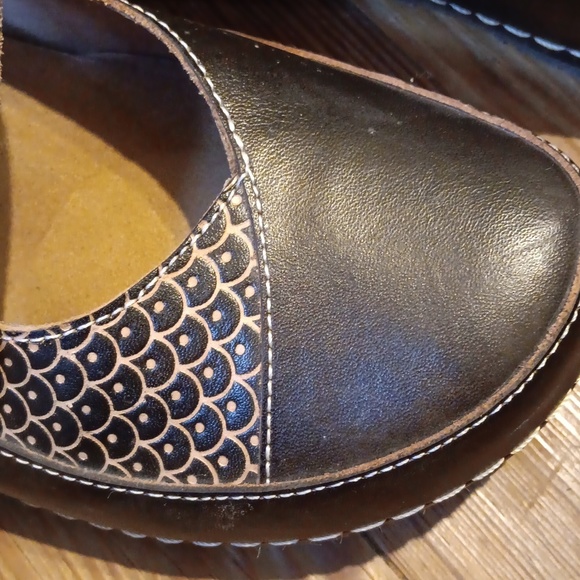 L’ Artiste by Spring Step Romulus  Clog - Picture 2 of 6